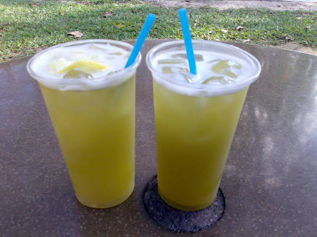 Gunnay Ka Rus - Suagrcane Juice